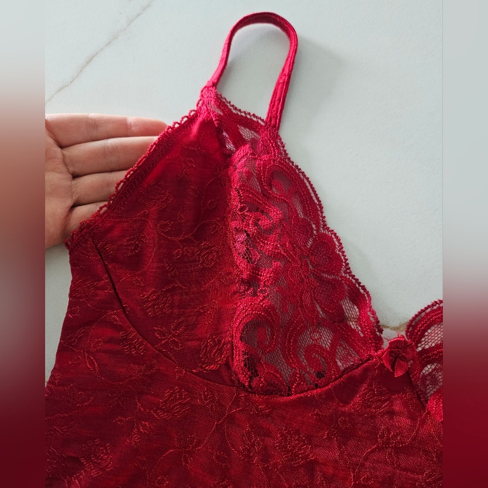 Arianne Red Lace Bodysuit Sz M